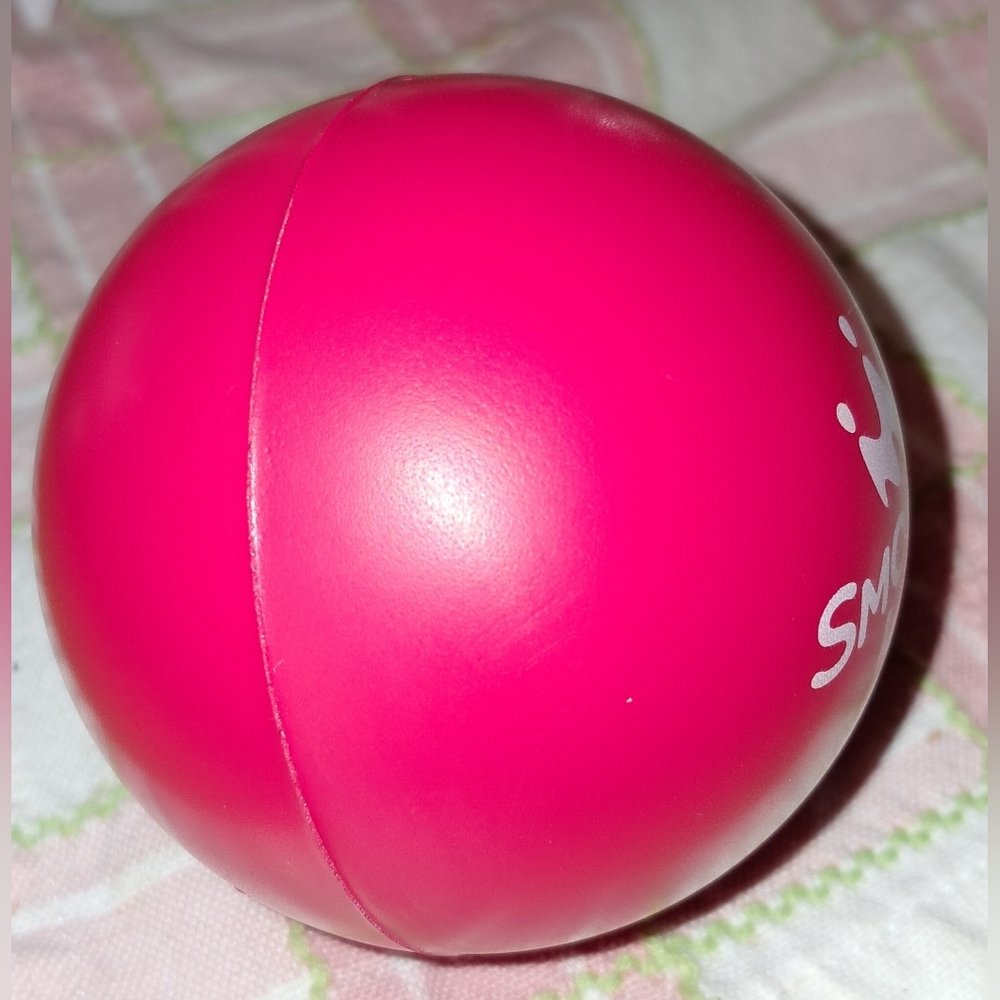 FREE with PURCHASE SMOOTHIE KING BALL NEW - Picture 9 of 16